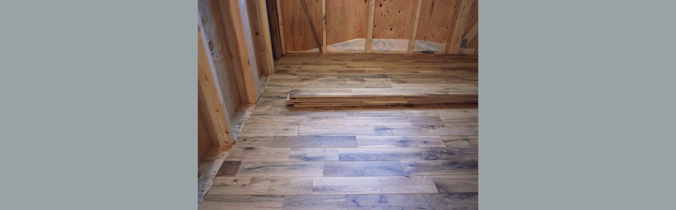 フローリング張り