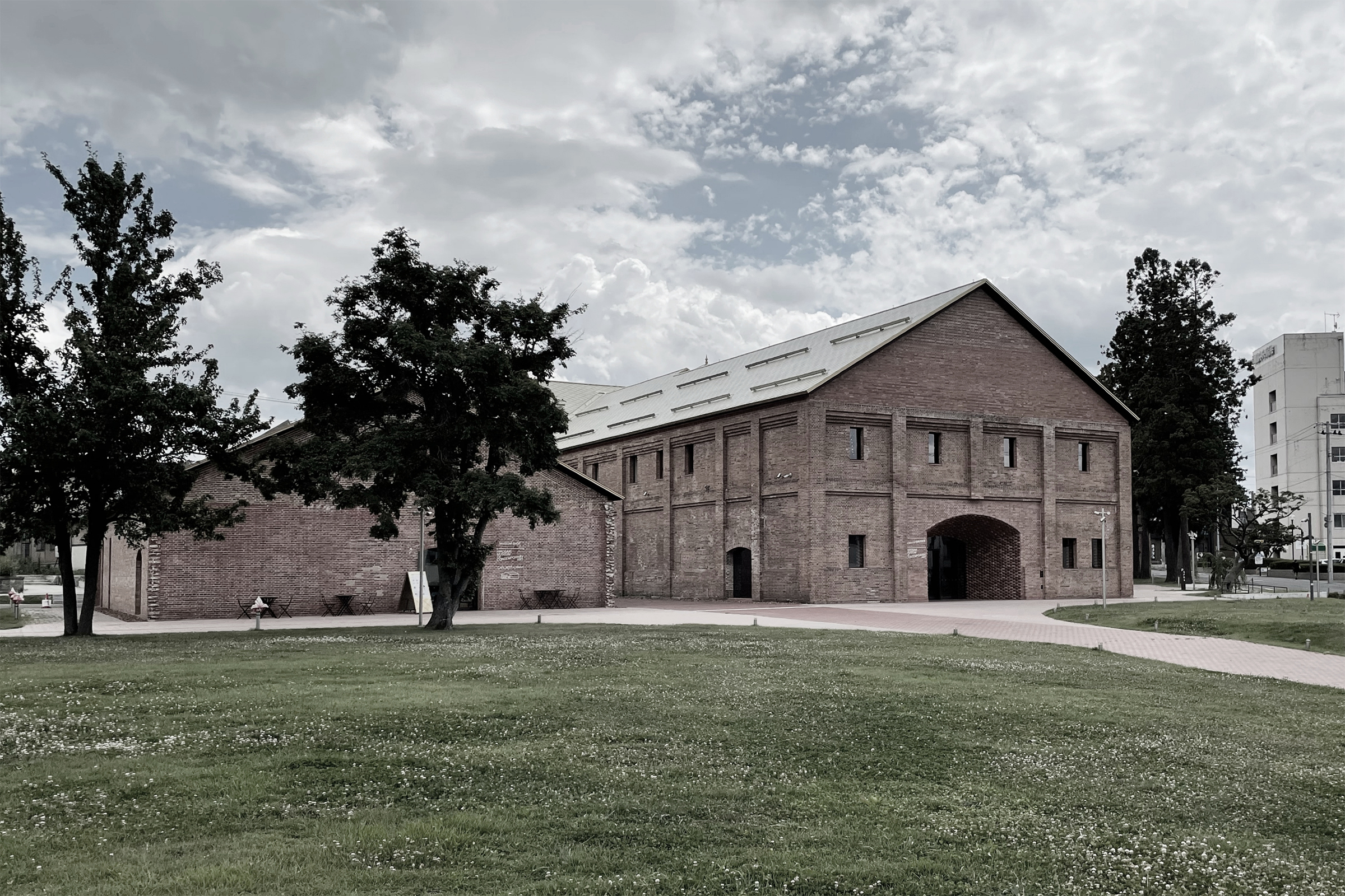 弘前れんが倉庫美術館