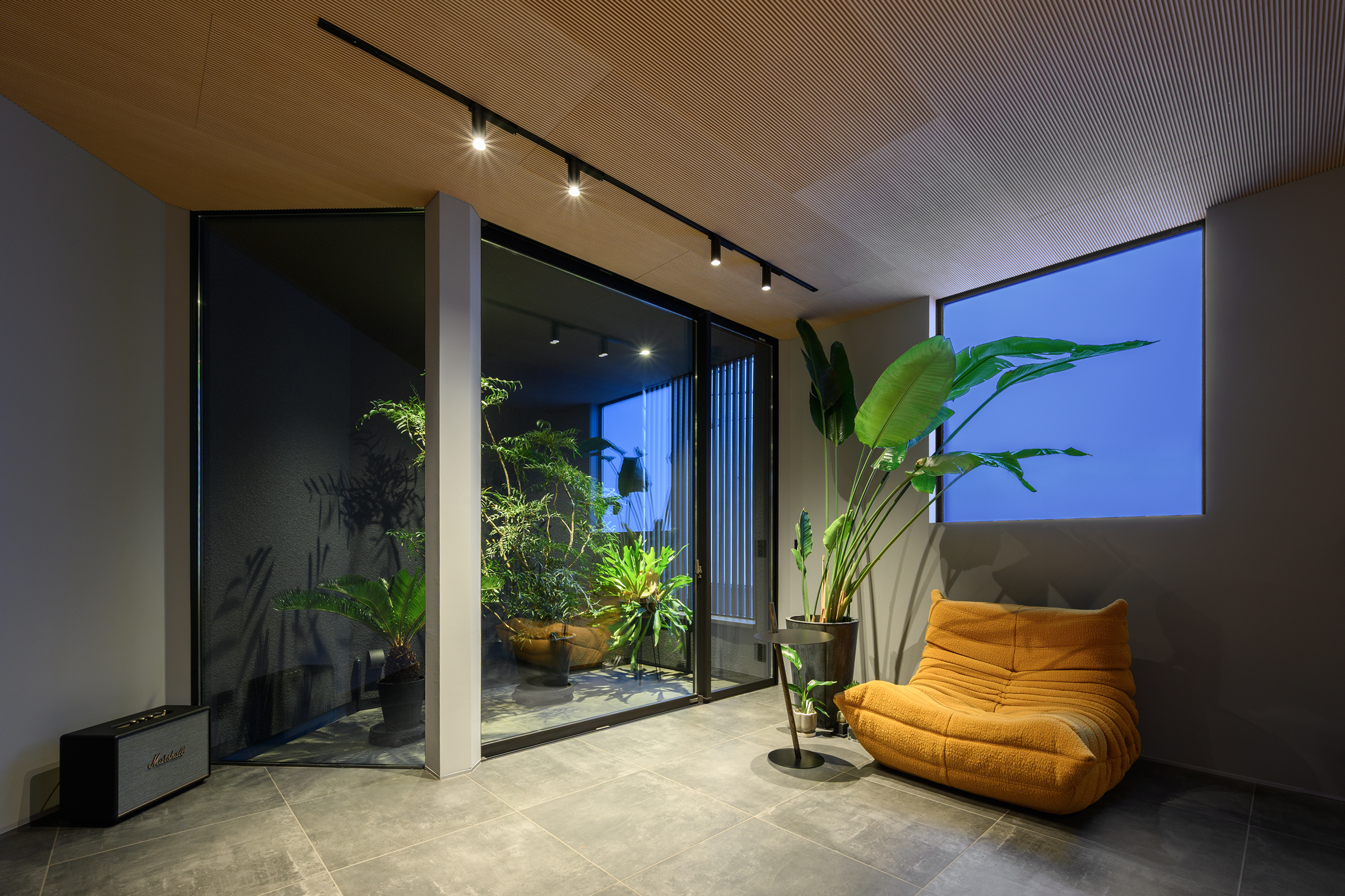 Slab27